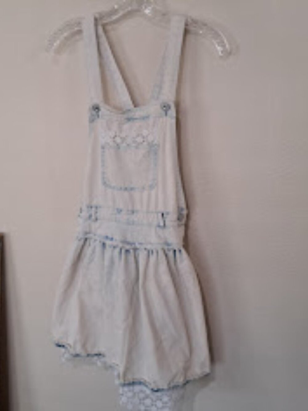 Girls Acid Wash Jordache Y2K overall skirt girls Large flower lace